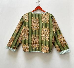 เสื้อโค้ทผ้าทอสไตล์โบโฮสำหรับผู้หญิงแจ็คเก็ตบุนวมพิมพ์ลายเสือพร้อมกระดุมปักลำลองของขวัญวันหยุดฤดูหนาว - Product Image 5