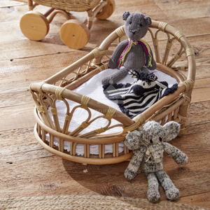 Cama de Muñecas de Ratán Arcoíris - Product Image 5