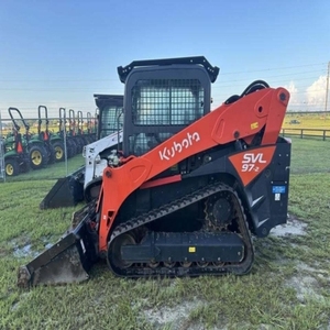 รถตักล้อยาง Kubota SVL 95-2 มือสอง พร้อมเครื่องยนต์ดีเซล Kubota ระบบ PLC และมอเตอร์ ประสิทธิภาพสูง ประหยัดน้ำมัน - Product Image 1