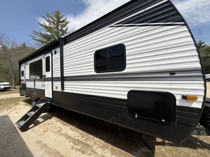 รถบ้านเคลื่อนที่มือสอง ปี 2023 รุ่น Key_stone Hide_out 28RKS - Product Image 1