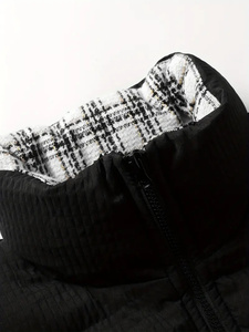 Chaqueta acolchada de invierno para hombre personalizada superventas, chaqueta de cuero recién llegada, transpirable, impermeable, de talla grande, decoración de piel OEM - Product Image 4