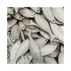 Produit le plus vendu au Vietnam Décoration murale suspendue colorée Conception de poisson en bois Poli poisson en bois sculpté non peint à partir de 99 données dorées - Product Image 1