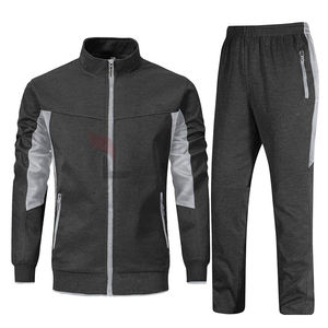 Conjunto Deportivo de Invierno para Hombre con Capucha y Logotipo Personalizado, Sudadera y Pantalones Deportivos de Cintura Elástica y Tejido Grueso - Product Image 4