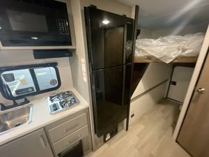 NUEVO Keystone Hi-d-e-o-u-t 181B-H 2026, el MEJOR - Product Image 3