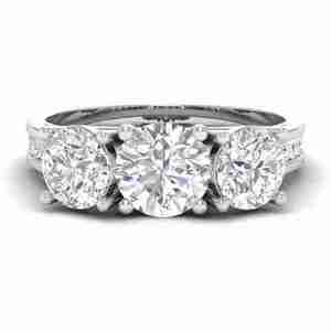 Bague en argent sterling plaqué or avec moissanite par Forever Jewels - Product Image 1