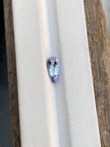 Natural no calentado Bio Color tanzanita piedra de corte de pera larga con excelente calidad de Color Zoisita Natural 1,36 quilates lupa limpia - Product Image 2