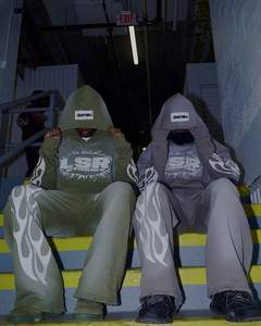 Survêtement de détresse adulte à manches longues quantité minimale de commande bas 100% coton fermeture à la taille élastique longueur au genou-fabriqué au Pakistan - Product Image 3