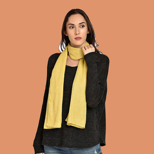 Wholesale Women's Lurex <b>Scarf</b> with Animal Pattern and Tassels Thick Winter Pashmina Shawl Digital Printing - Product Image 6