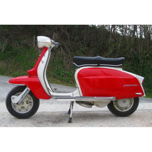 Asiento 'flatbase' Black Pegasus para Lambretta LI + TV + SX + DL + Serveta - Product Image 2