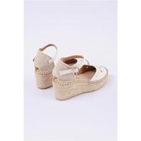 Espadrille à talon compensé fermé