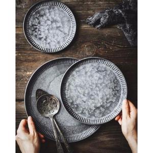 Ensemble de 3 plateaux de service galvanisés au design antique avec poignée en bois forme et taille personnalisées pour décor de cuisine de ferme - Product Image 5