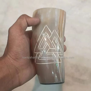 Verre à liqueur ours design antique fabriqué à la main corne naturelle polie logo personnalisé gravé haute qualité d'exportation style animal unique - Product Image 2