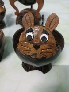 Figurines d'animaux en coquille de noix de coco Décorations écologiques faites à la main inspirées de la nature pour votre salon - Product Image 5