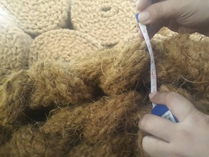 Tapis en fibre de coco fait à la main à bas prix fournisseur d'artisanat du Vietnam de haute qualité - Product Image 5