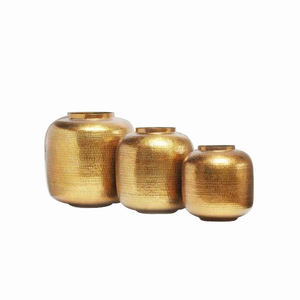 Nouveauté Vases à fleurs en aluminium design Vases à fleurs de finition plaqués or pour la décoration de la maison Vases pour la décoration de la maison - Product Image 6