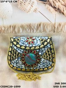 Bolso de mano de noche de mosaico impresionante hecho a mano de artesanos indios para mujer, accesorio de monedero de hierro para fiestas y eventos especiales - Product Image 4