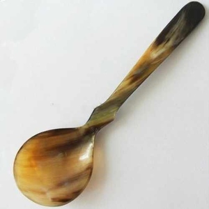 Ensemble de cuillères en corne fabriquées à la main et respectueuses de l'environnement pour une cuisine raffinée Ustensiles élégants Vaisselle de fête pour servir des aliments - Product Image 6