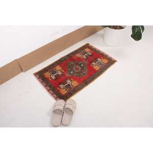 1.7x2.8 ft Vintage Rug, <b>Red</b> Camouflage Turkish Rug <b>Wool</b> - Product Image 2