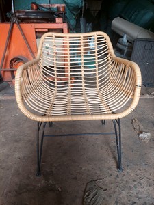 เฟอร์นิเจอร์ร้านอาหารสไตล์คลาสสิกวางซ้อนกันได้คาเฟ่เก้าอี้รับประทานอาหารหวายพลาสติกสําหรับห้องครัวที่บ้าน - Product Image 6