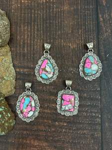 Colgante de plata de ley hecho a mano de algodón caramelo turquesa, regalo de joyería artesanal para ella, aspecto bohemio Pastel suave - Product Image 3