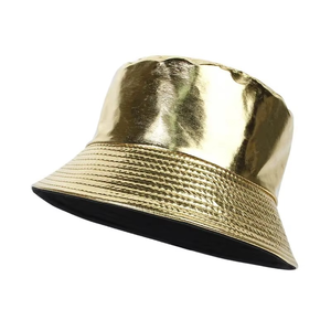 Chapeaux seau en cuir PU Chapeau seau en cuir métallisé doré à la mode Prix de gros Chapeaux seau fabriqués au Pakistan - Product Image 1
