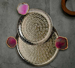 ถาดเสิร์ฟโลหะดีไซน์ไม่ซ้ําใครสําหรับตกแต่งบ้าน - Product Image 2