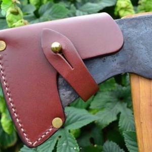 Factory Made 2021 Hot Selling Rich Grain <b>Italian</b> Quality Leather Sheath for Tomahawk AXE Hatchet - Product Image 2