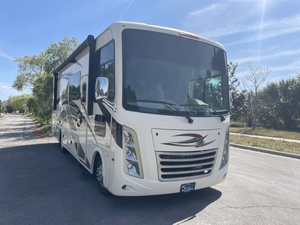 Vendedor Verificado de T-h-o-r H-u-r-r-i-c-a-n-e 29M Usado del 2022, Listo para Viajar - Product Image 3