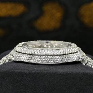 Montre mécanique Hip Hop certifiée EGL, boîtier entièrement serti de pierres, cadran arabe, mouvement automatique, en acier doré, avec fenêtre en verre et moissanite - Product Image 3