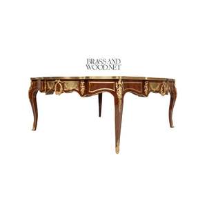 Table basse carrée de luxe avec incrustation de bois complexe et finition en laiton élégante pour une décoration intemporelle du salon - Product Image 3