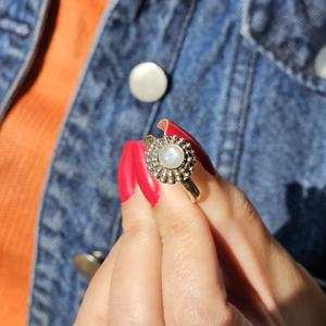 Bague légère en argent de style Moonstone Rawa pour les mariages et les fêtes - Product Image 3