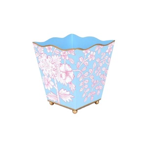 Poubelle d'intérieur en métal de conception unique de tendance fraîche avec fini plaqué or parfait pour la forme de taille personnalisée d'hôtel élégant - Product Image 2