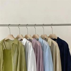 High Quality Stylish Stand Collar Shirts 100% Cotton Lightweight Trending Casual Shirts Custom Full Sleeves Women's Shirts - Product Image 3