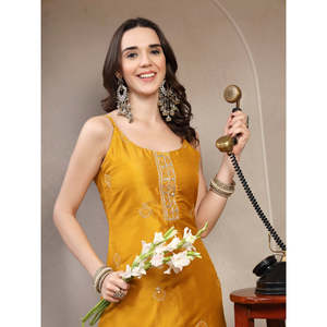 Kurta y Pantalones de Algodón y Georgette Amarillo para Mujer, Cuello Redondo Bordado, Estilo Bollywood, Ropa Étnica, Salwar Kameez - Product Image 1
