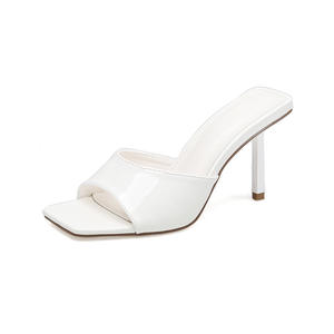 Nouvelles chaussures Mary Jane de style français printemps-été, ballerines rétro britanniques à semelle épaisse en cuir, chaussures à talons hauts élégantes et cool - Product Image 2