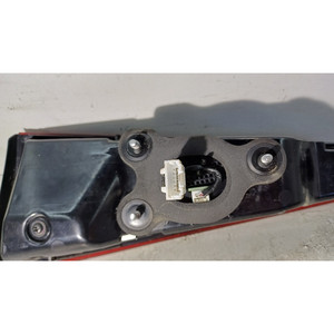 FEU STOP ARRIÈRE GAUCHE INTEGRÉ À LA PORTE HYUNDAI Kona Série 92403J9600 D4FE (17>) - Product Image 4