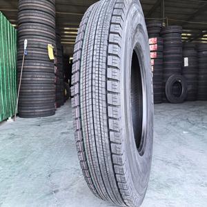 Calidad Premium 12R22.5 NEUMÁTICOS DE CAMIÓN Agarre de carretera confiable de alta resistencia Rendimiento de kilometraje adicional Compre entrega rápida - Product Image 3