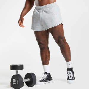 Logo de personnalisation du service OEM, poche latérale en coton anti-rétrécissement, coupe brute, short de sport gris ajusté pour hommes, vêtements de rue décontractés, courts - Product Image 2