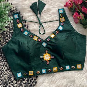 Navratri Special Mono Silk With Mirror Work Blouse Fabricant et fournisseur de Surat au taux le plus bas - Product Image 3