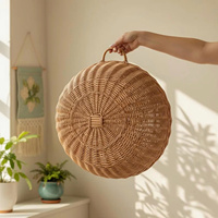 Lit pour animaux de compagnie en rotin rond suspendu tendance, panier à bascule pour chat tissé à la main, panier de sommeil confortable à fixer au mur, OEM ODM