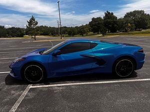 Chevrolet Corvette 2024, Color Gris Estin, Bajo Kilometraje, Caja de Cambios Automática, Volante a la Izquierda, Neumáticos R20, Estado Oscuro - Product Image 6