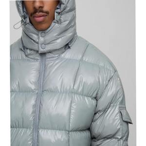 Veste matelassée d'hiver personnalisée High Street pour hommes vente de gros Veste bulle en nylon brillant Veste matelassée homme grande taille - Product Image 5