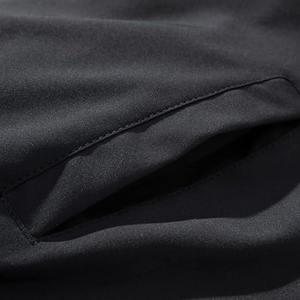 Venta al por mayor Hombres Slim Fit Varsity Jacket Ropa deportiva ligera con bolsillo de botón - Product Image 5