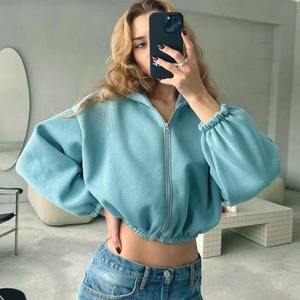 Sweat à capuche court à col roulé pour femmes de haute qualité sweats en molleton décontractés avec style sport pour les soldes d'hiver - Product Image 2