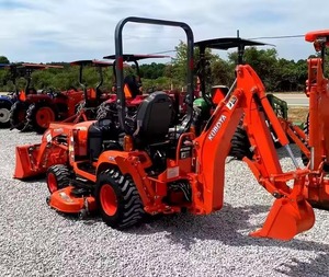 Tractor Compacto Listo para Exportación con Cargador y Retroexcavadora, Mini Tractor Kubota BX2350 con Cargador de Acoplamiento Rápido y Cucharón con Sistema de Fijación por Pasadores - Product Image 6
