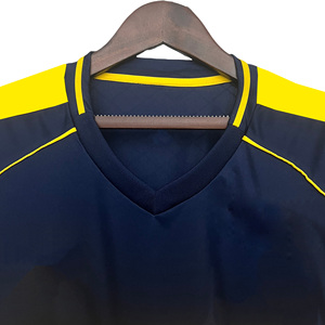 ชุดเจอร์ซีย์ทีมฟุตบอลทีมทีมชาติญี่ปุ่นย้อนยุค2025สไตล์วินเทจชุด2425 - Product Image 3