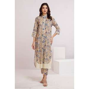 Ensemble de costume formel 2 pièces beige non cousu pour femme, motif floral uni, col mandala, sur mesure, grandes tailles XS, pour événements, avec fermeture éclair - Product Image 1