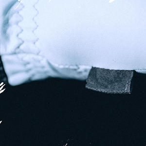 Guantes de golf transpirables suaves para mano izquierda y derecha, características antideslizantes de alta calidad personalizadas, piel de oveja de cuero Cabretta - Product Image 2