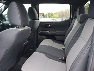 Toyota Tacoma 4WD TRD Sport d'occasion propre 2022 - Product Image 6