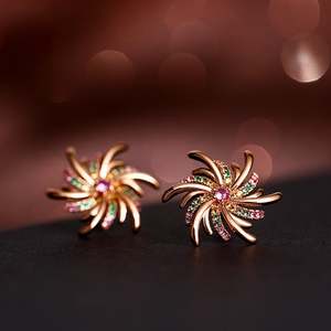 Jeulia Sterling Silver Vintage Flower Stud <b>Earrings</b> with <b>Diamond</b> <b>and</b> <b>Pearl</b> - Product Image 6